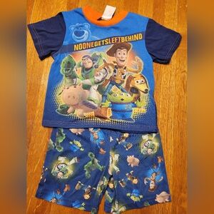 Toy story pajama short set size 6